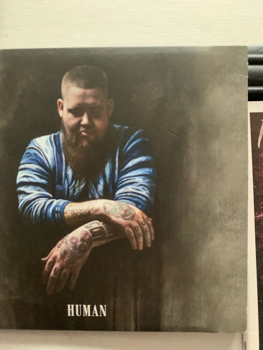 Ragnbone man signed - Image 4