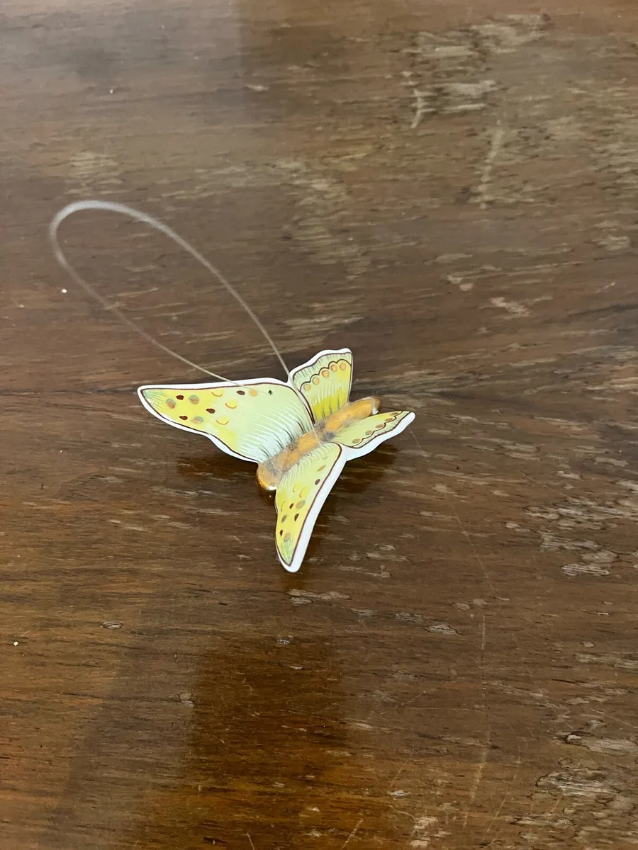 China Vilroy and Bach hanging butterfly decoration - Image 1