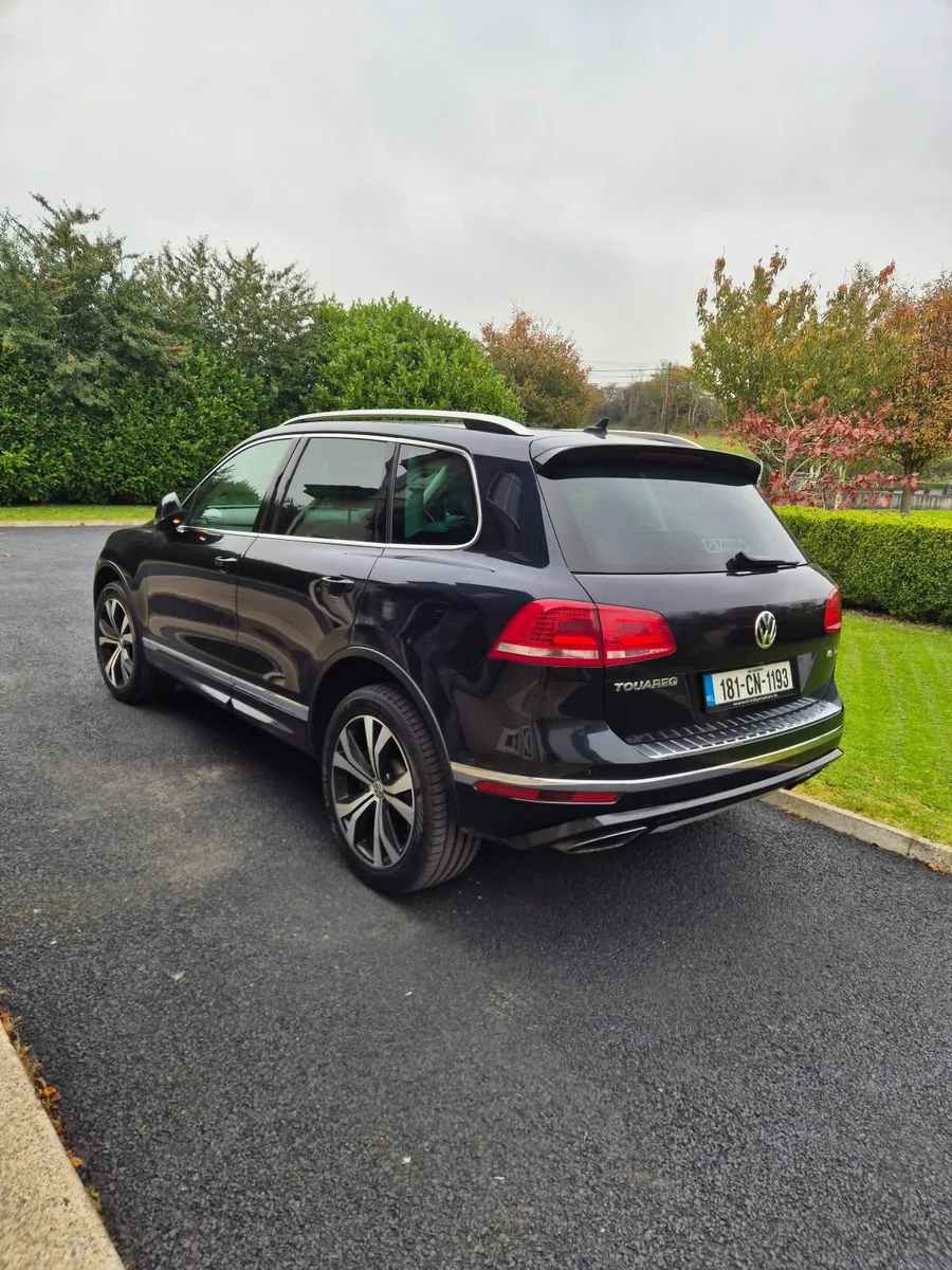 Volkswagen Touareg R-Line 3.0tdi 262BHP V6 Auto - Image 1