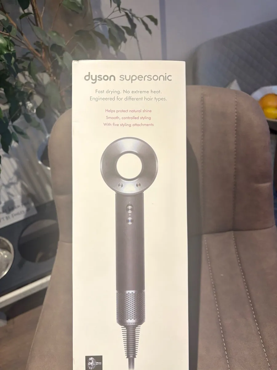 Dyson Supersonic Hairdryer - Image 2