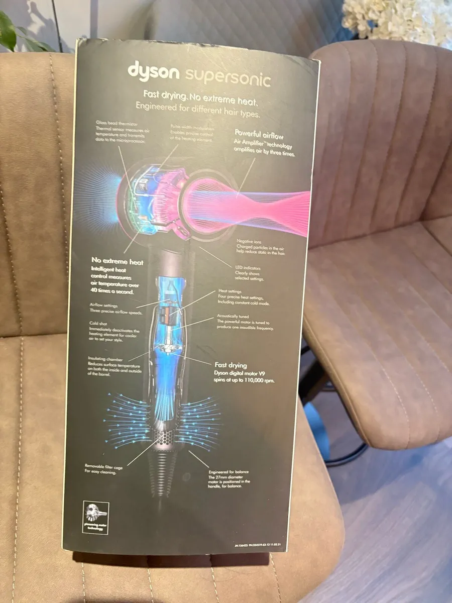 Dyson Supersonic Hairdryer - Image 3