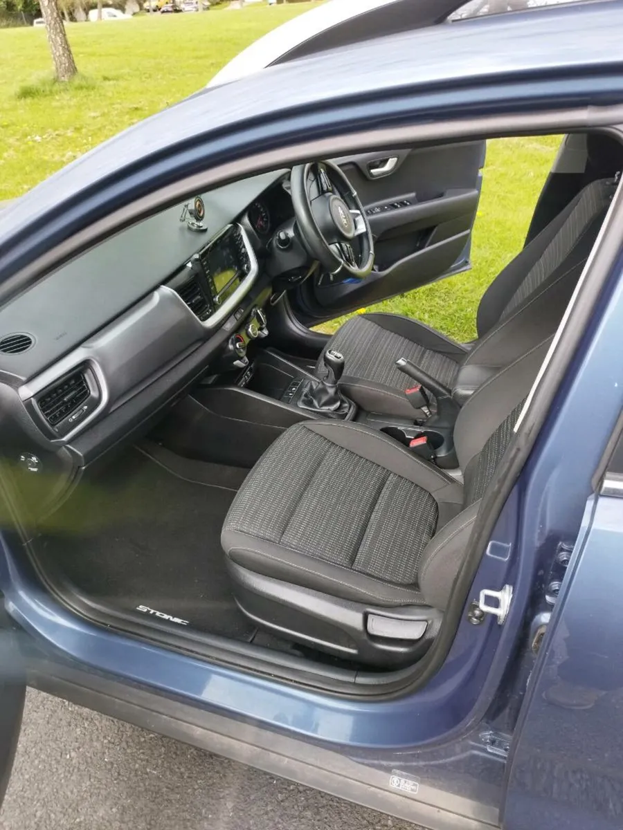 2019 Kia Stonic - Image 4