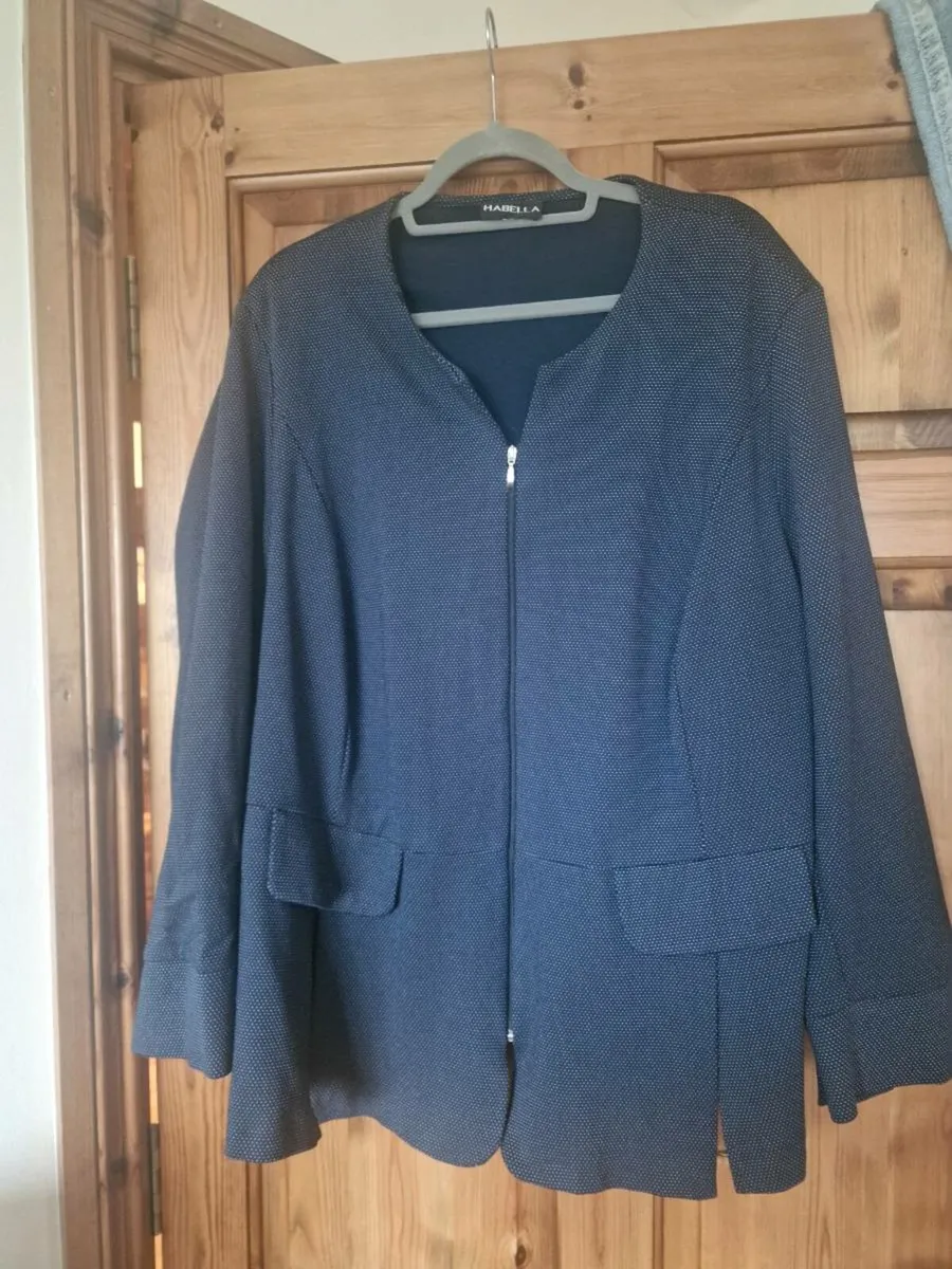 Ladies jacket clearout - Image 1