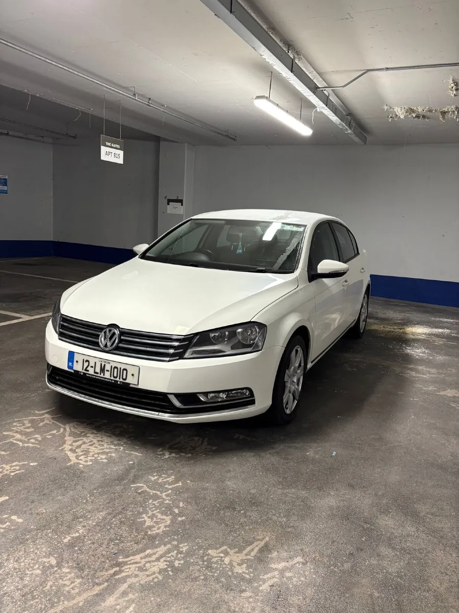 Volkswagen Passat 2012 – 1.6 TDI - Image 1