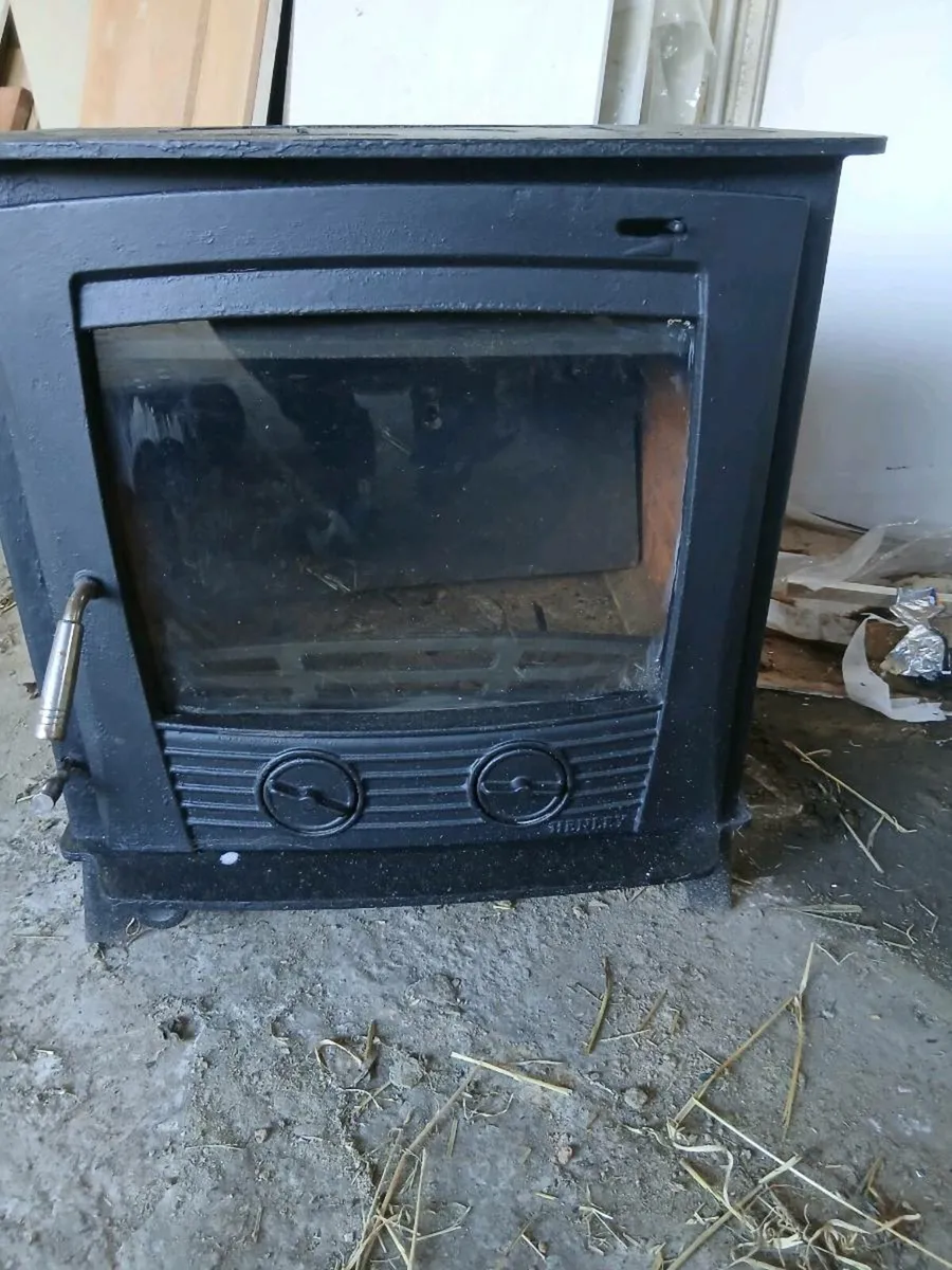 Hanley stove - Image 1