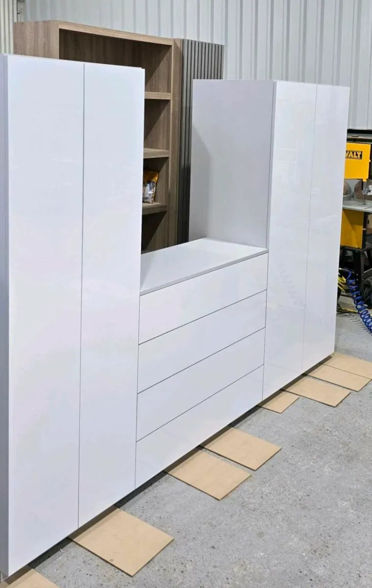 Wardrobes - Image 4