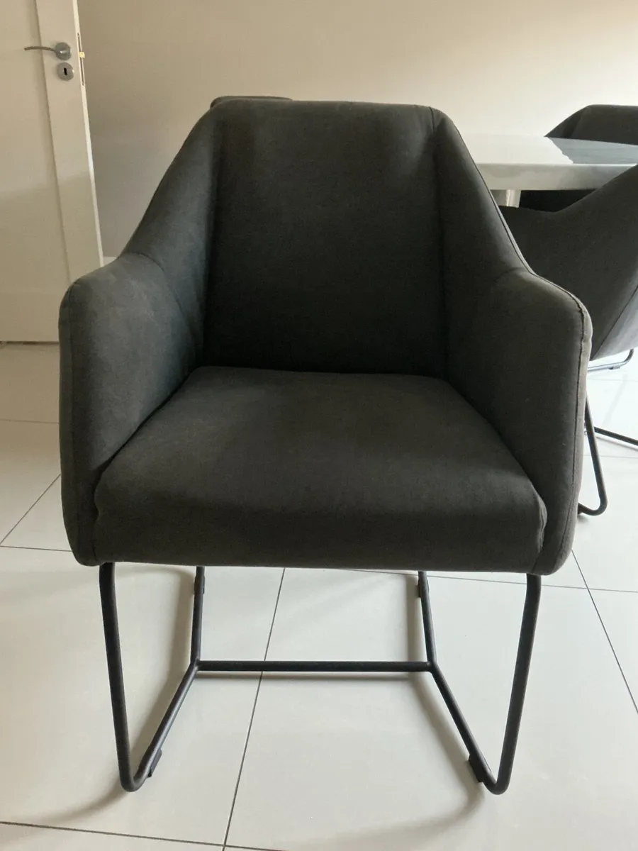 Kitchen chairs - Image 3