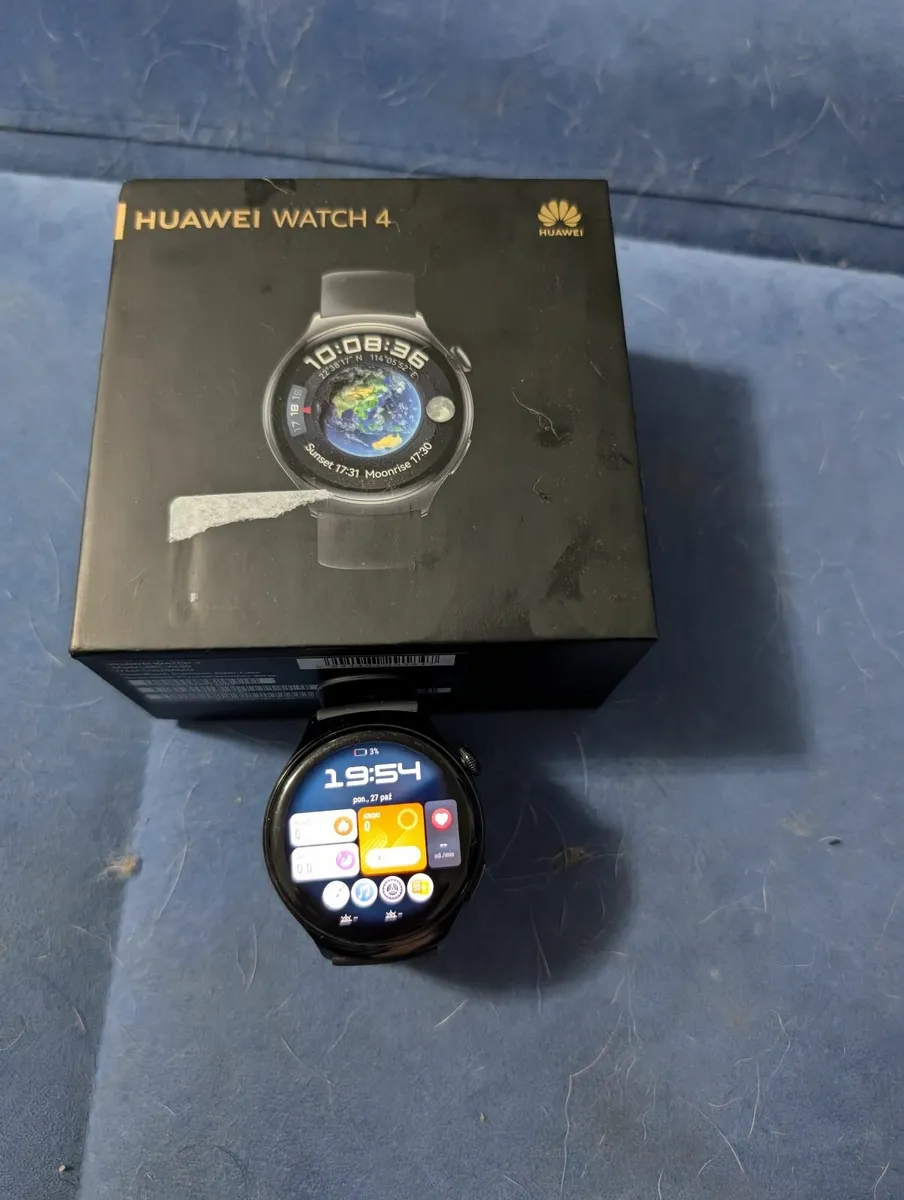 huawei watch 4 46mm like new - Image 2