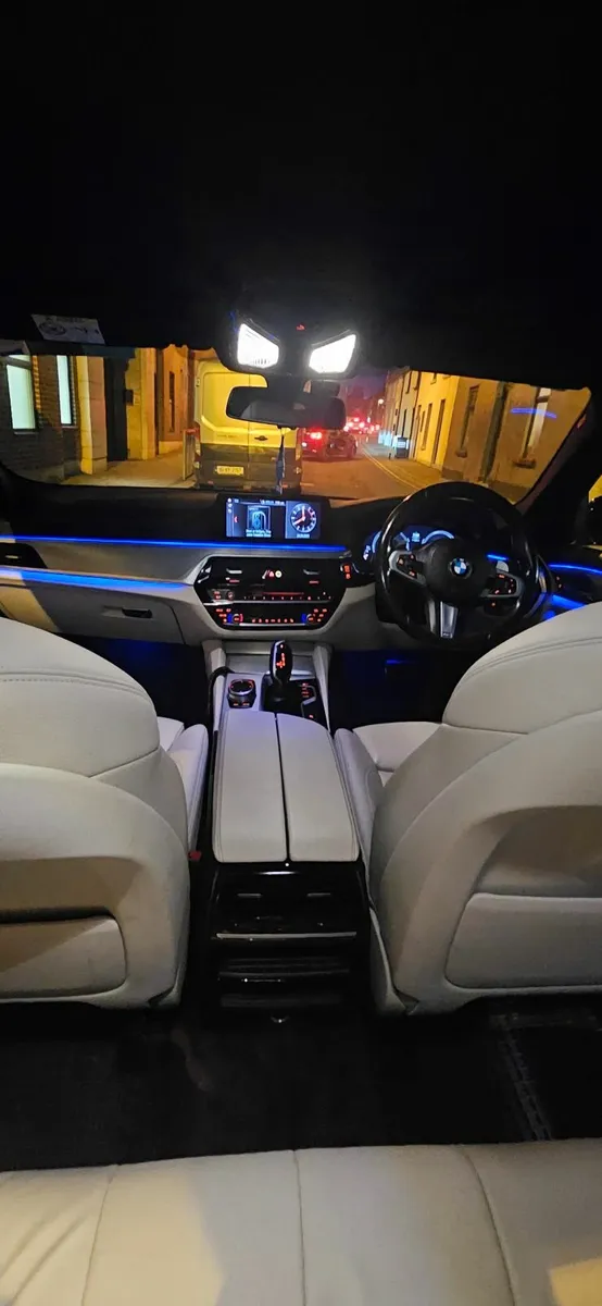 BMW 5-Series 2018 - Image 1