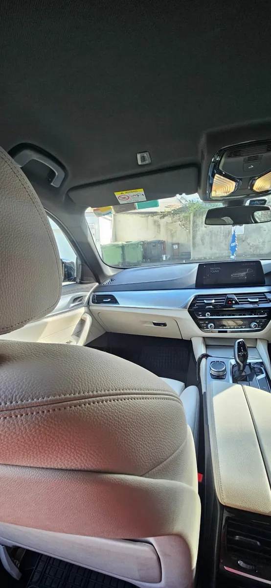 BMW 5-Series 2018 - Image 3