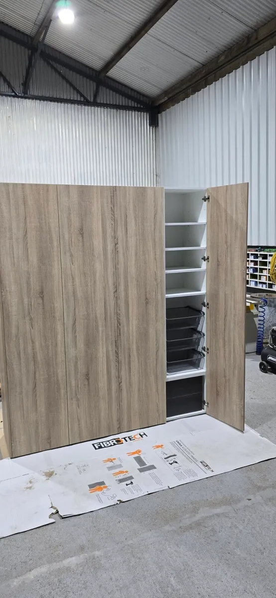 Wardrobes - Image 2