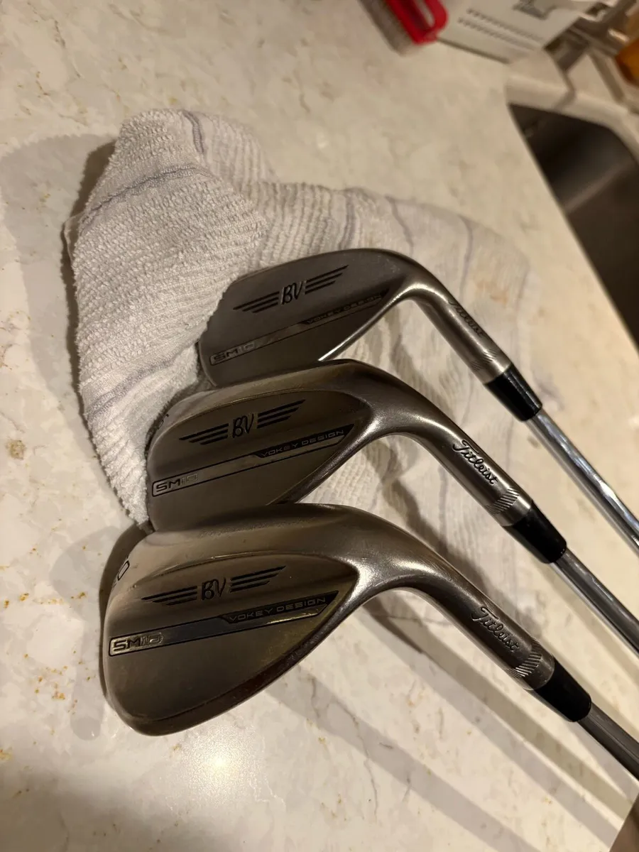 60/56/48  sm10 vokey wedges - Image 3