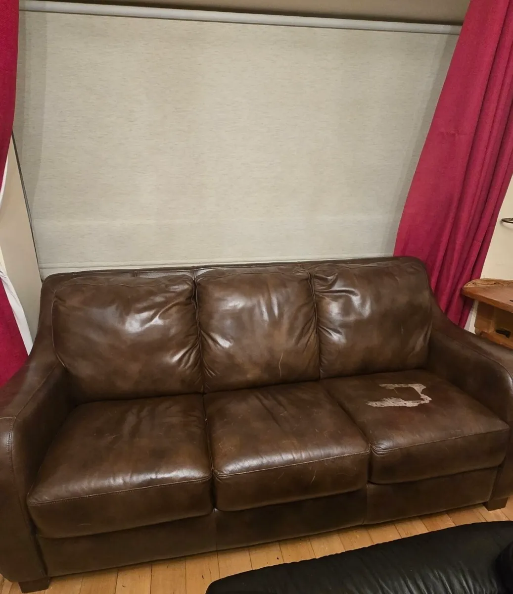Couch ×2 - Image 2