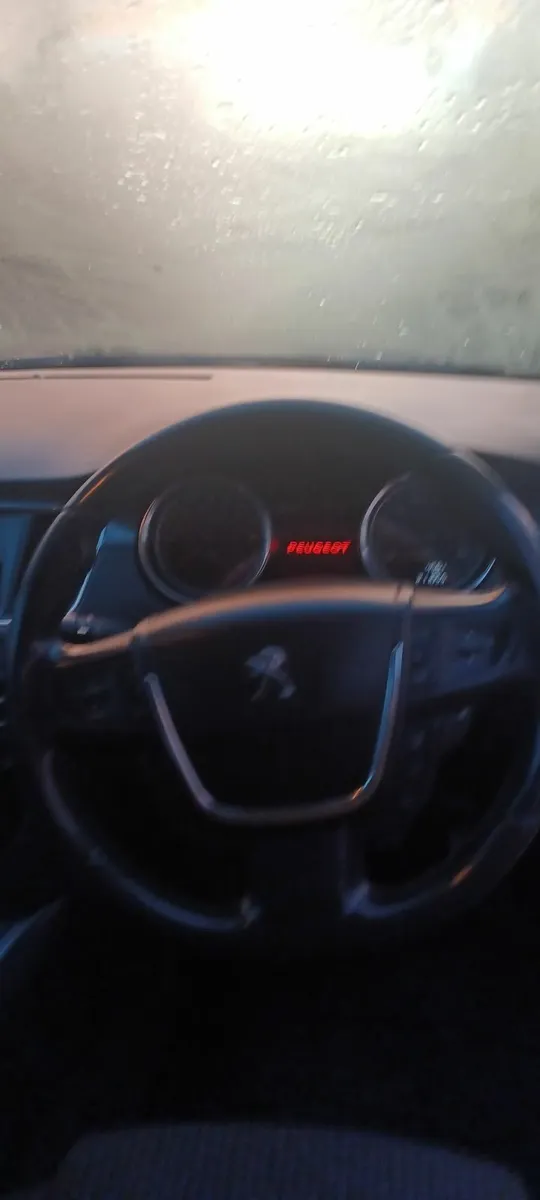Peugeot 508 2013 - Image 2