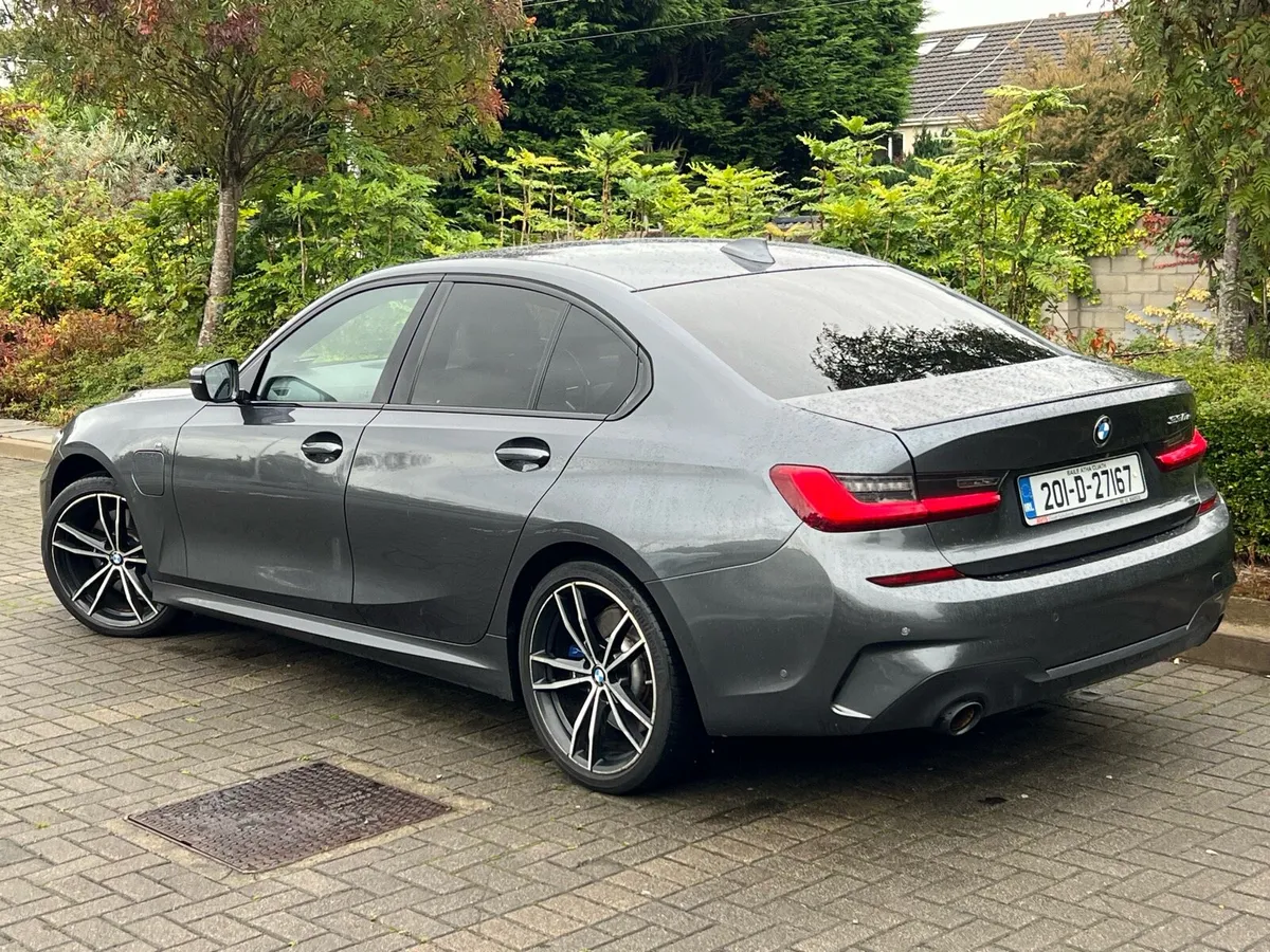 201 BMW 330E M-SSPORT AUTOMATIC - Image 4