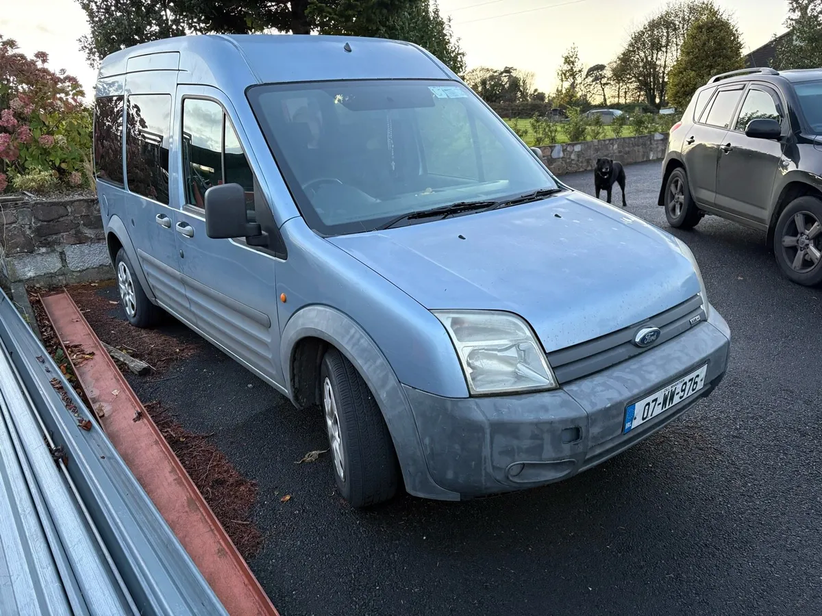 Ford Tourneo connect 8 seater - Image 2