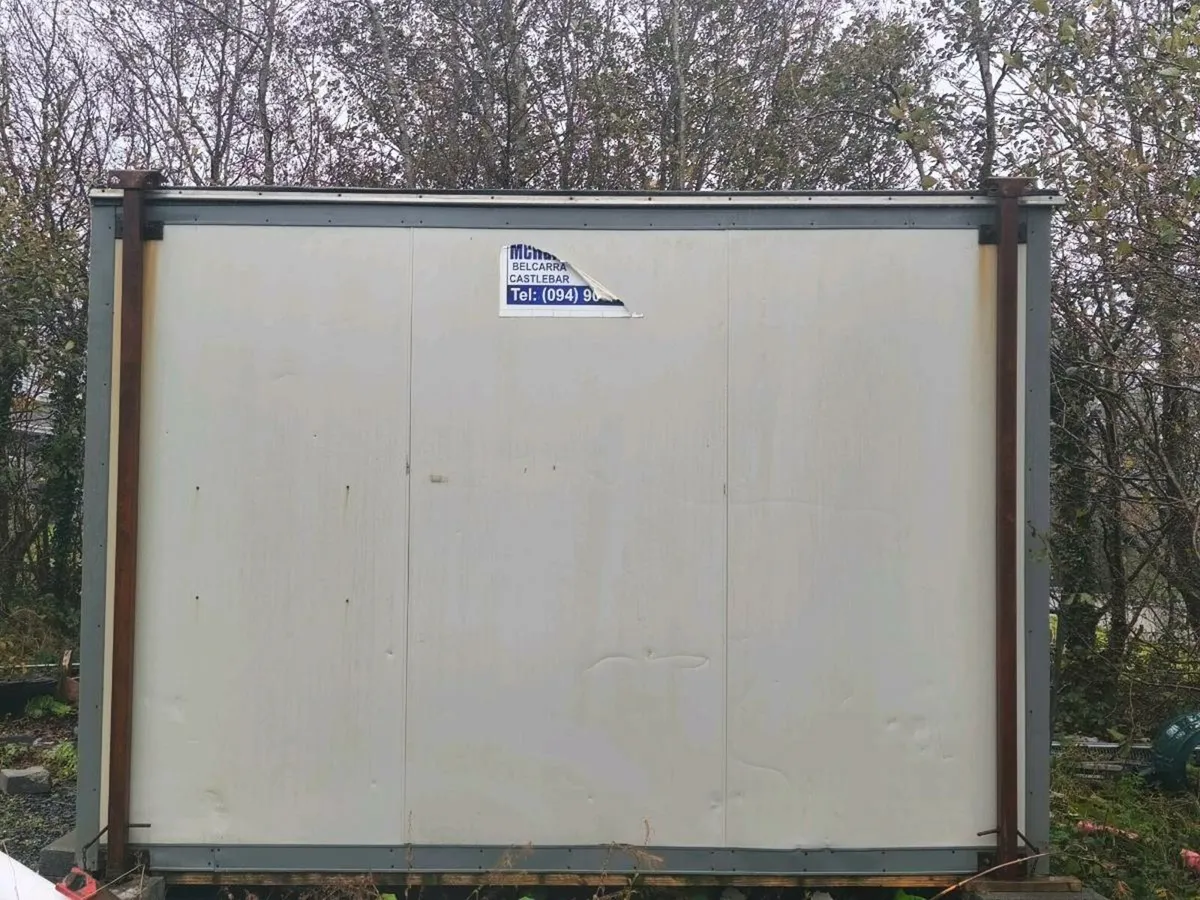 A Site prefab. - Image 4