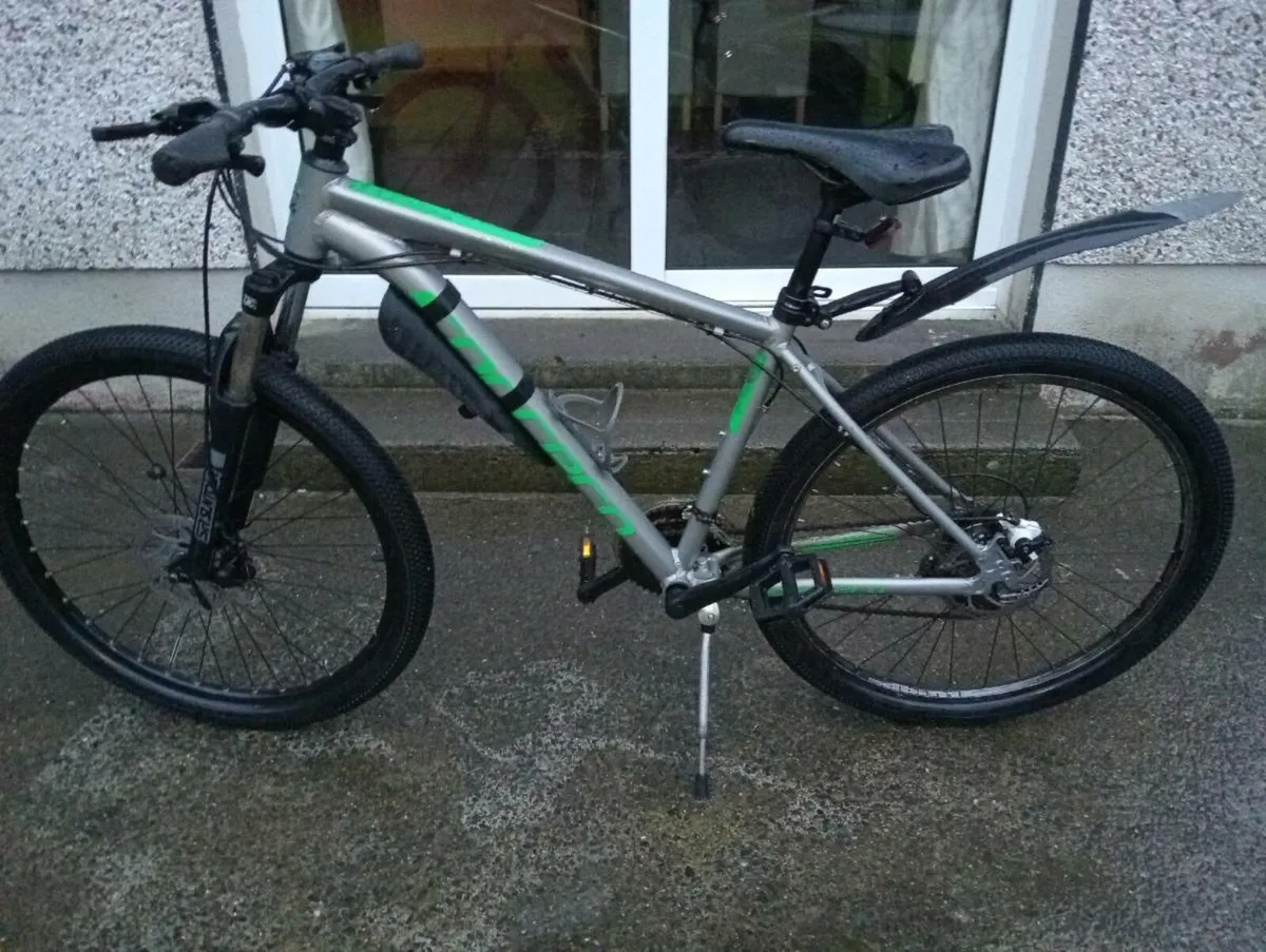 Carrera hustle 1 bike - Image 1
