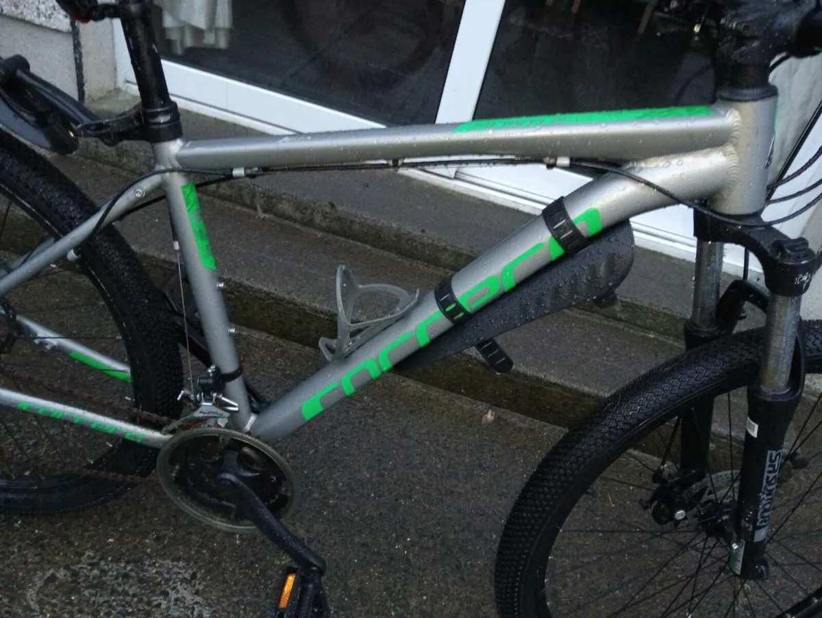 Carrera hustle 1 bike - Image 4