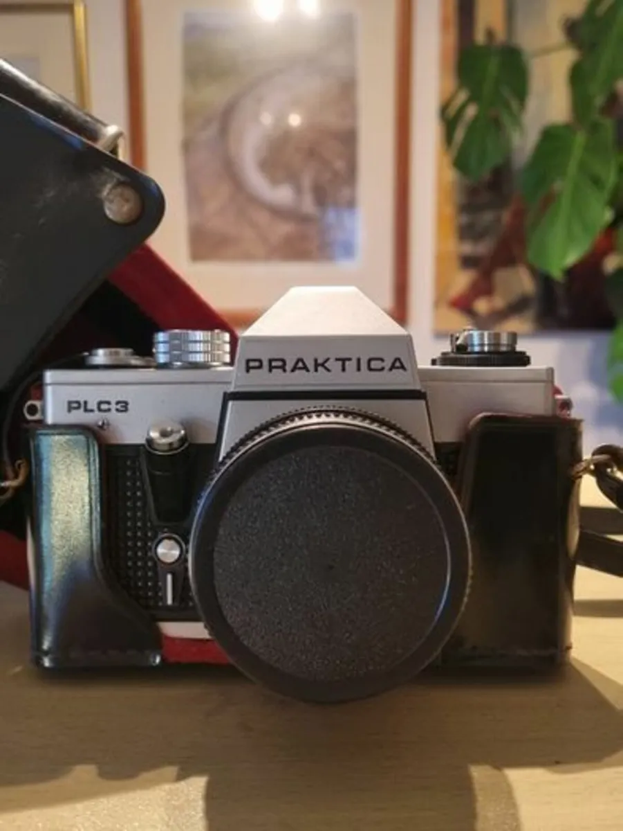 Praktica PLC3, 35mm SLR German Camera - Image 1