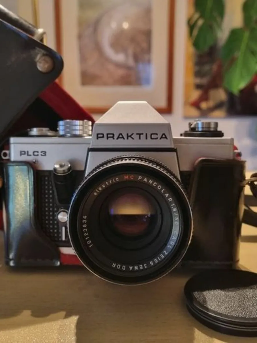 Praktica PLC3, 35mm SLR German Camera - Image 3