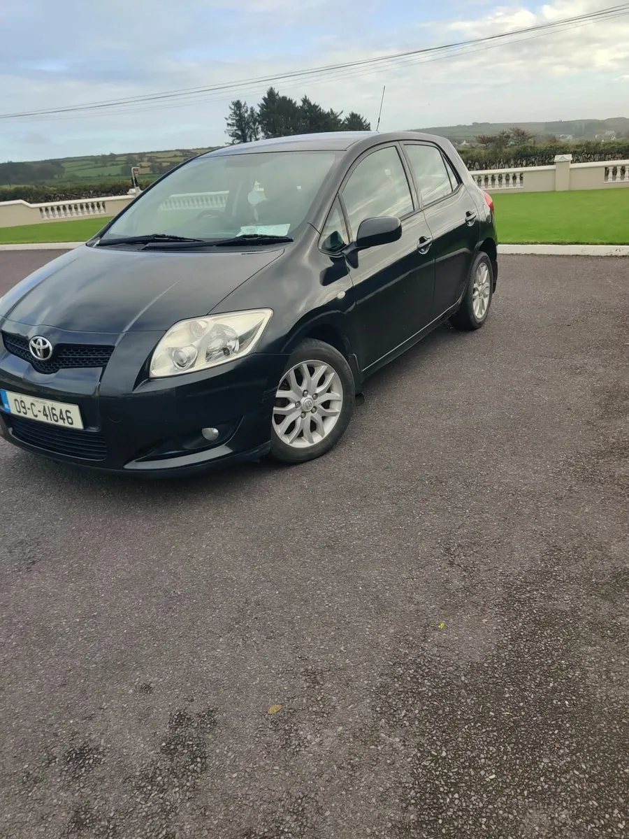 Toyota Auris 2009 - Image 4