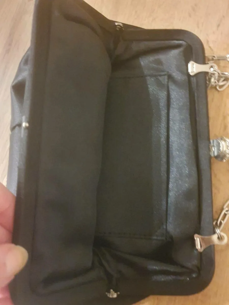 Black Satin Clutch/Shoulder  Bag - Image 2