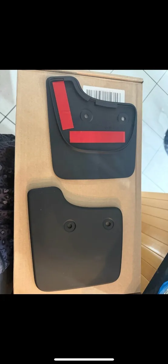 Tesla Model 3 mudflaps, not used in package