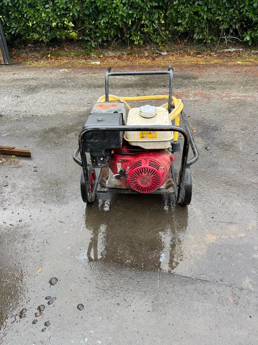 Honda power washer - Image 1