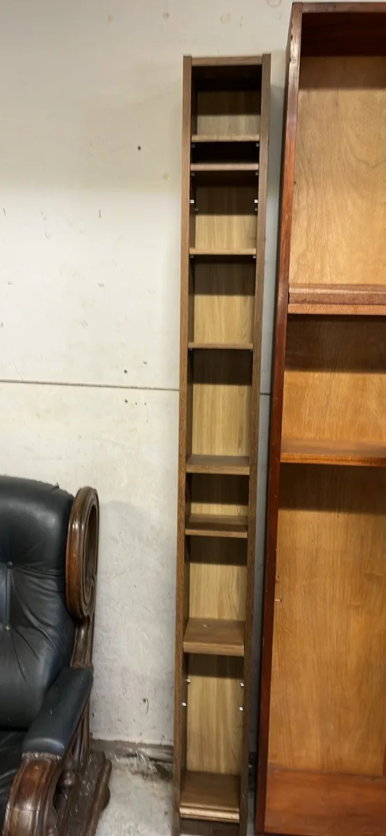 Book / CD shelf