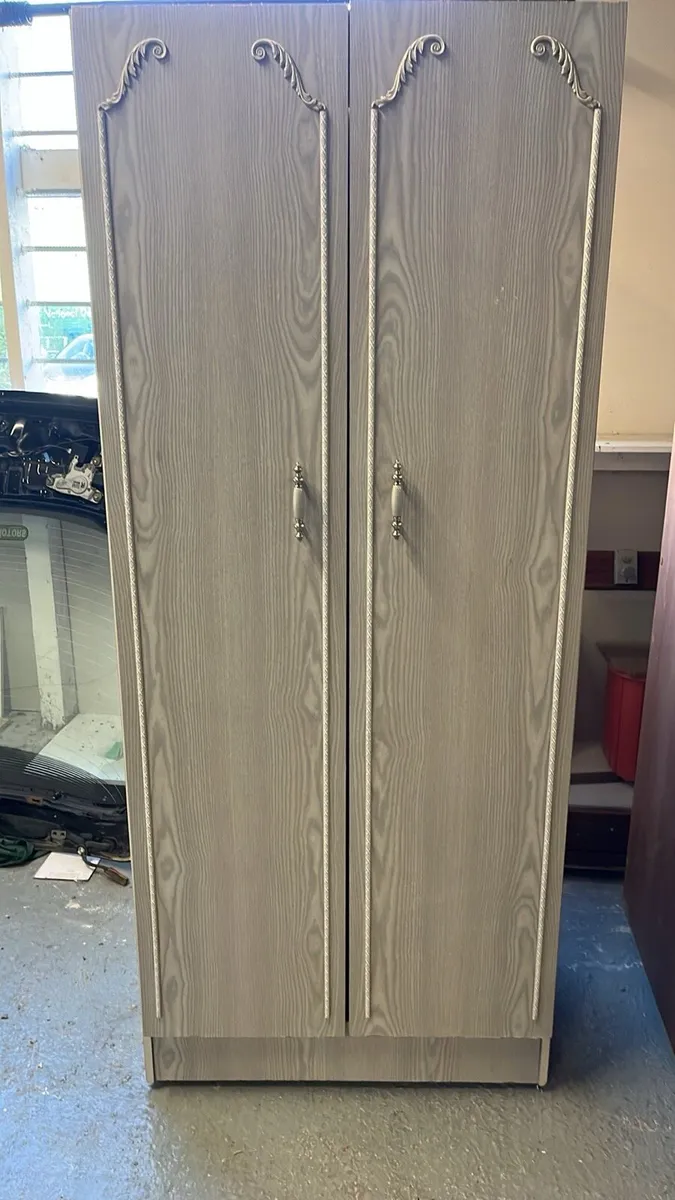Grey wardrobe - Image 1