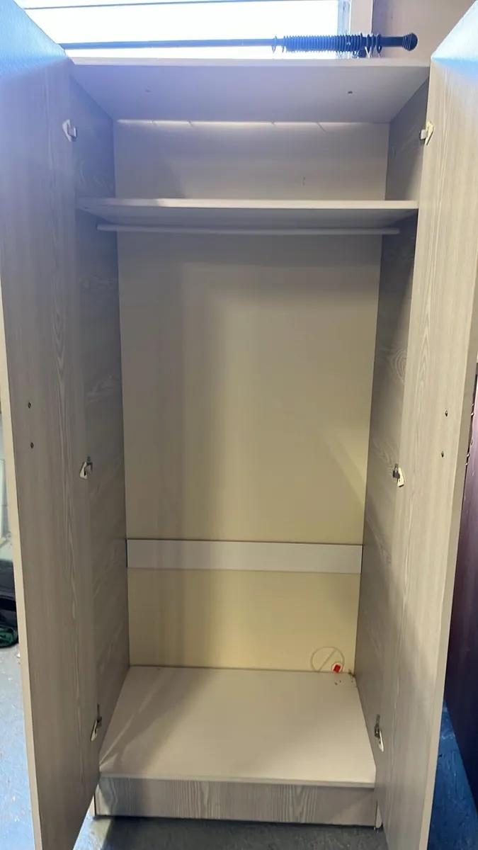 Grey wardrobe - Image 2