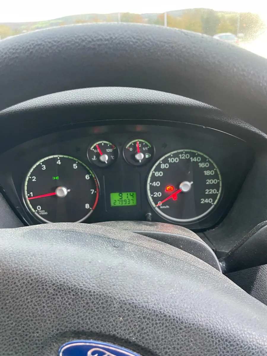 2006 ford focus - Image 2
