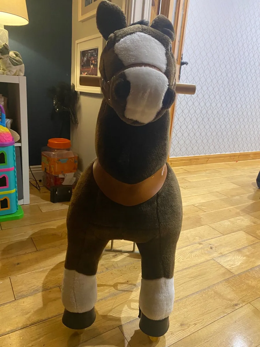 Toy Horse - Image 1
