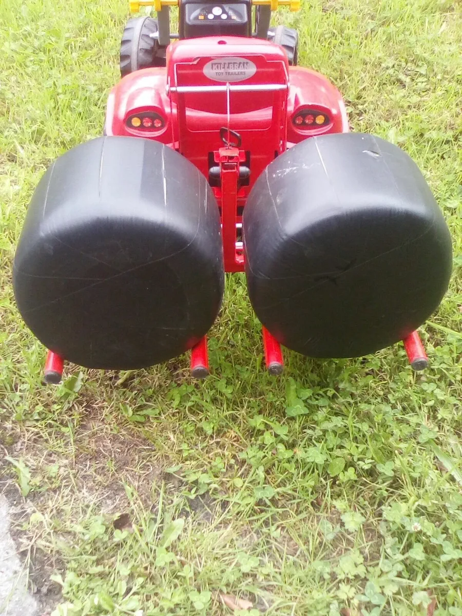 Toys tractor - Image 1