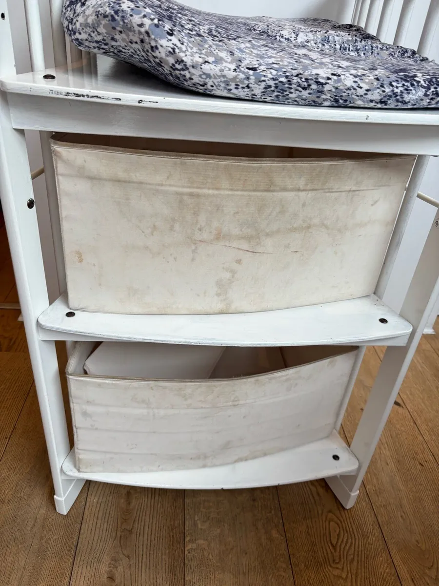 FREE Stokke changing table - Image 4