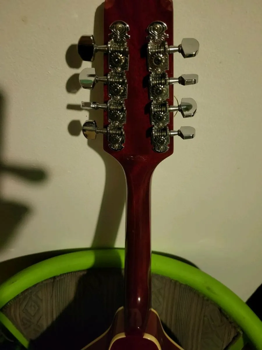 McBrides Mandolin - Image 4