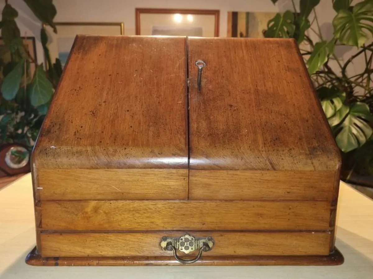 19th Century Victorian Mahogany  portable desk - Image 1