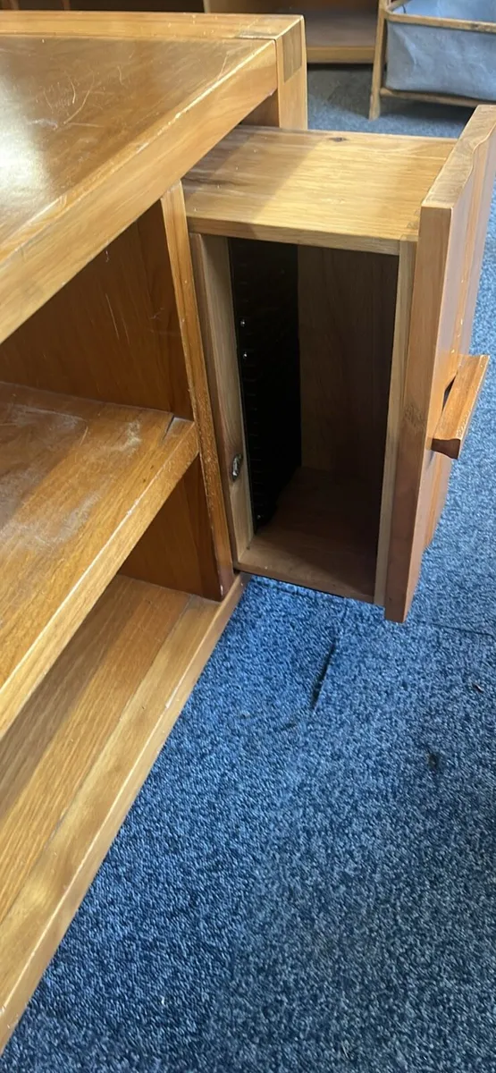 Solid unit - Image 2