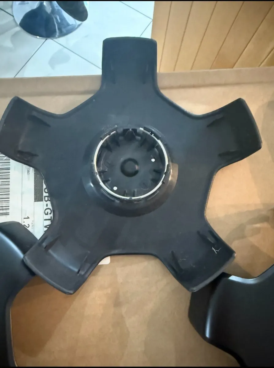 Tesla set of 2017-2023 model 3 aero wheel cap fit - Image 2