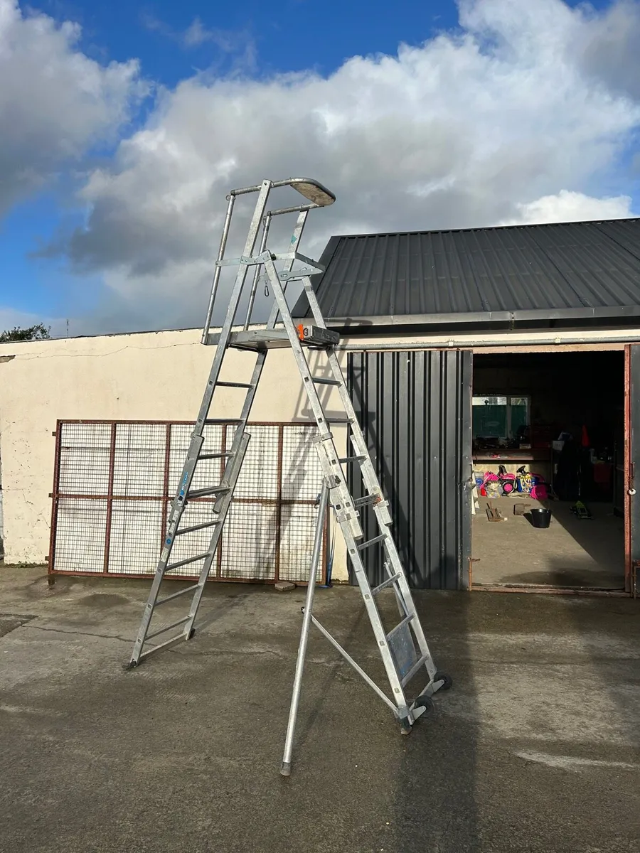 Podium ladders for sale - Image 2