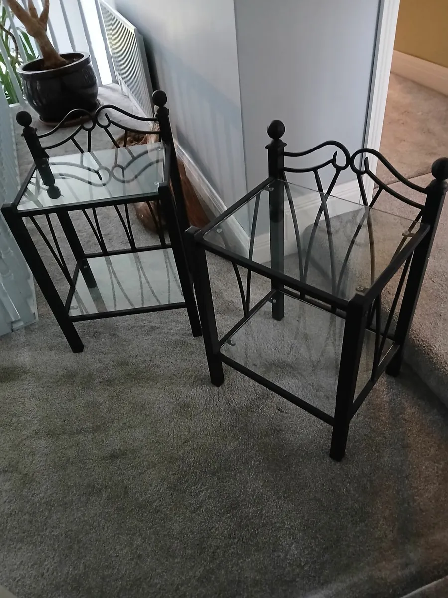 Two bedside tables - Image 2