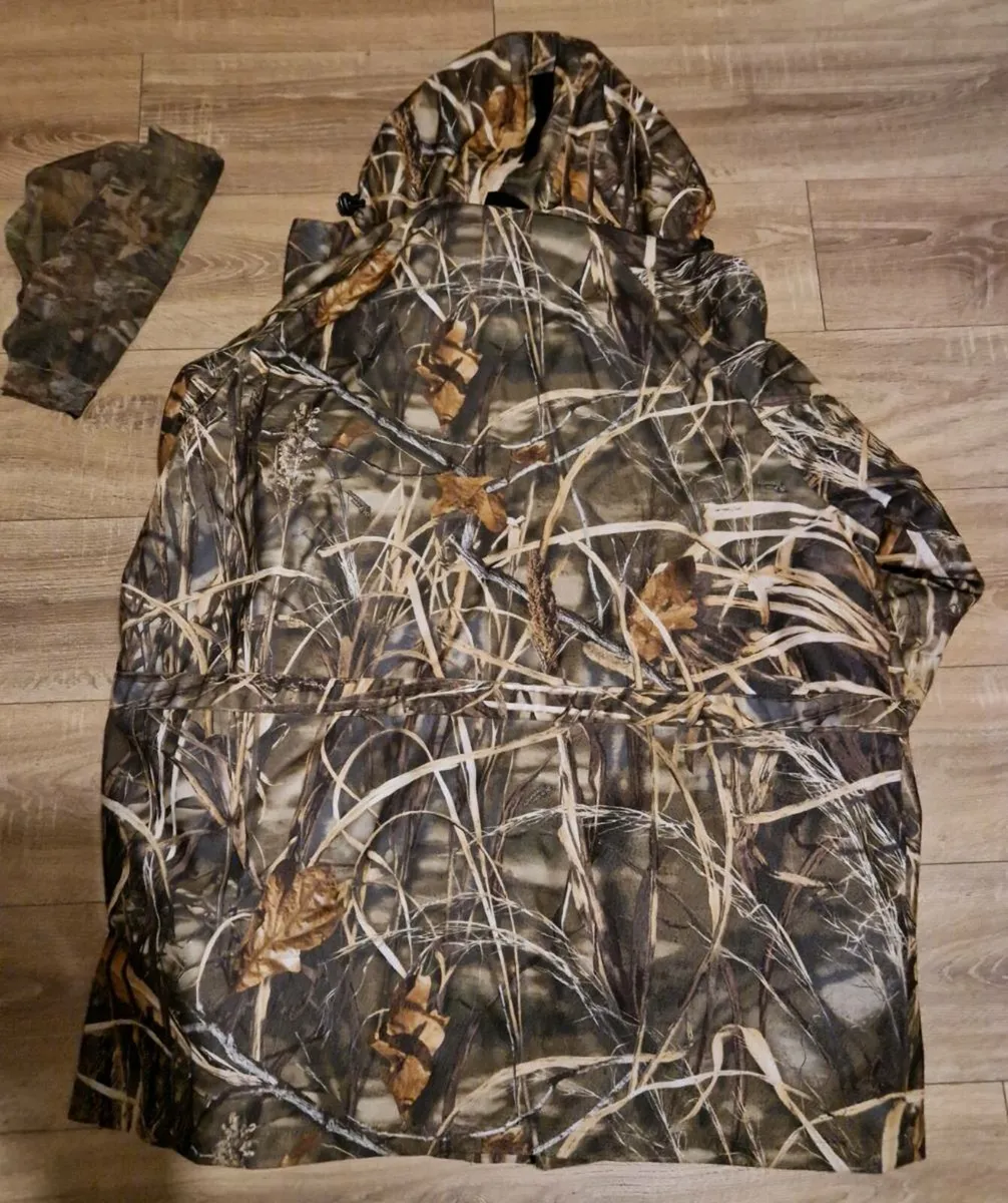 Fleece lined camo hunting jacket - Image 2