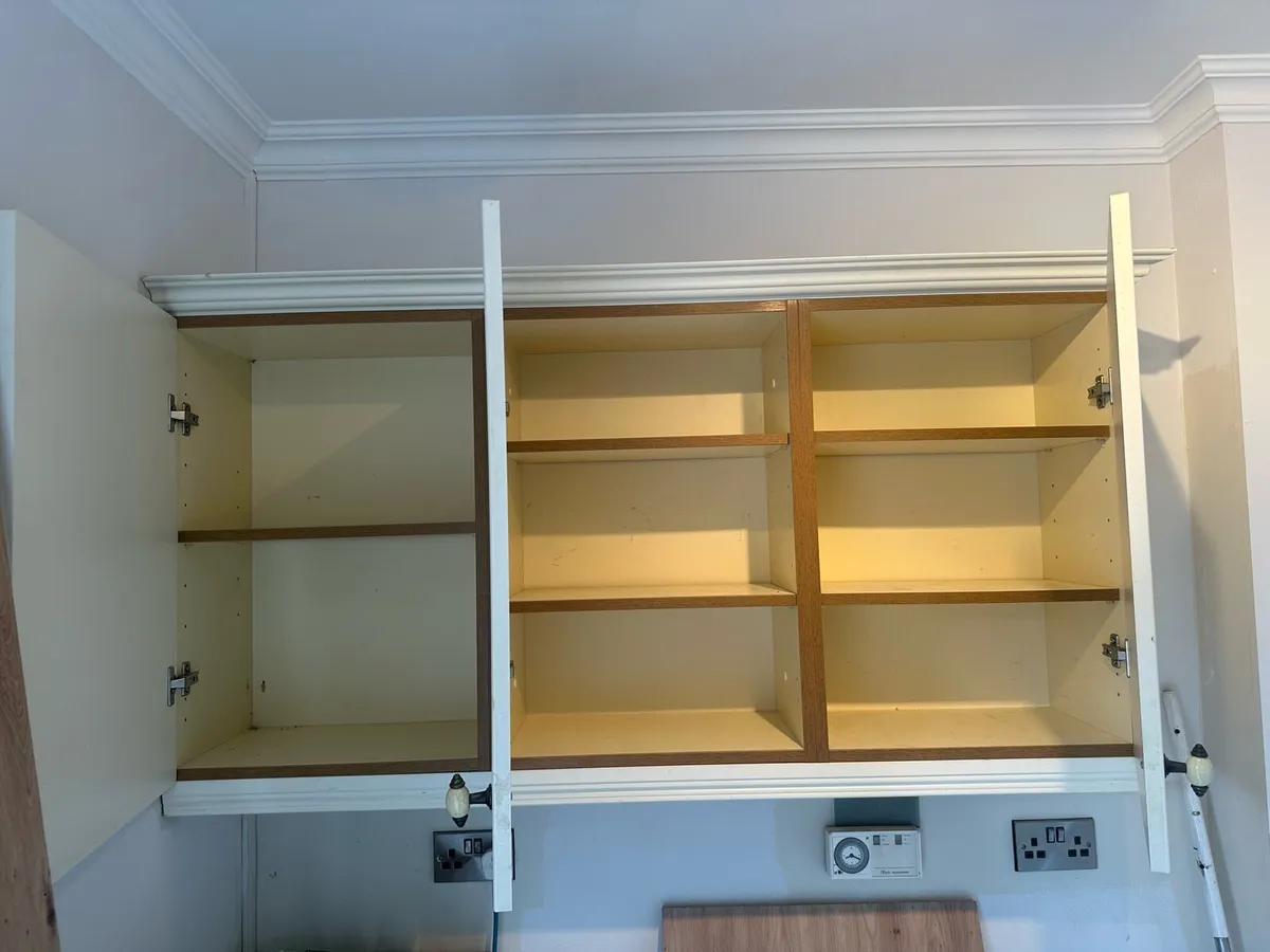 Kitchen presses - Image 2