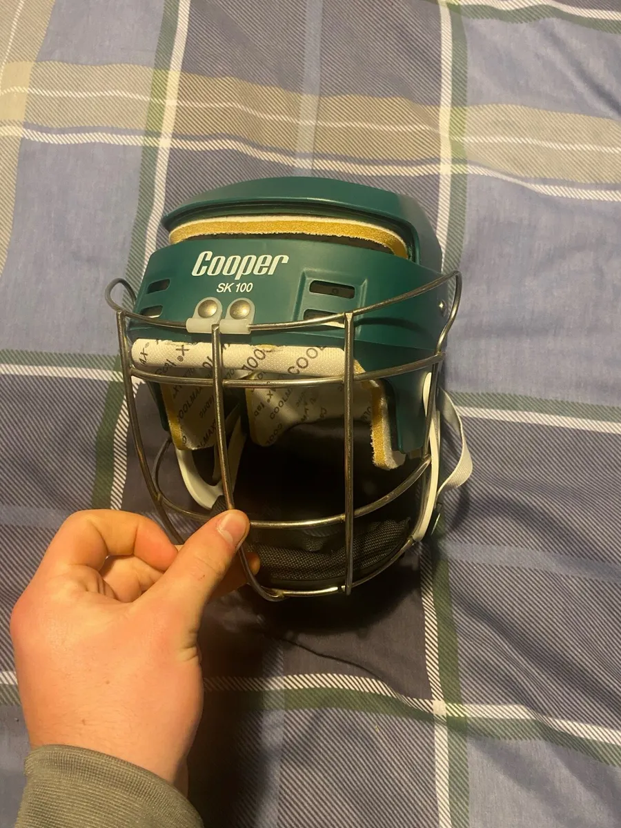 Cooper hurling helmet - Image 1