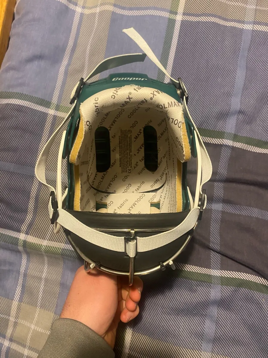 Cooper hurling helmet - Image 4