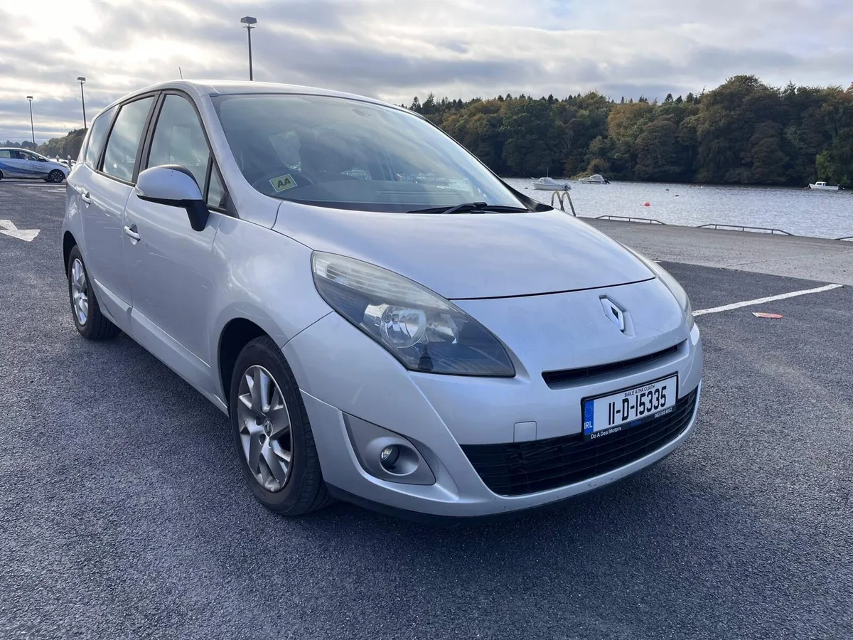 2011 Renault Grand Scenic New NCT - Image 2