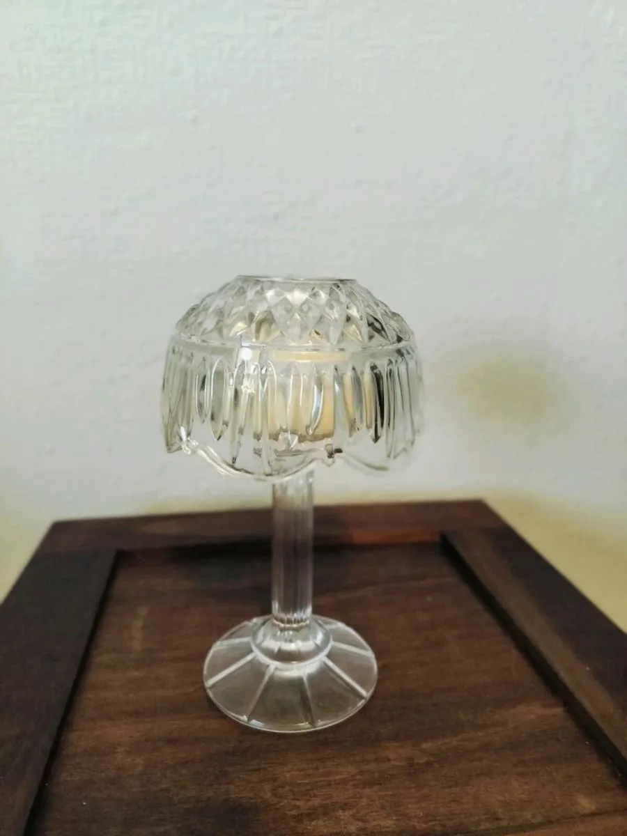 Glass candle holder