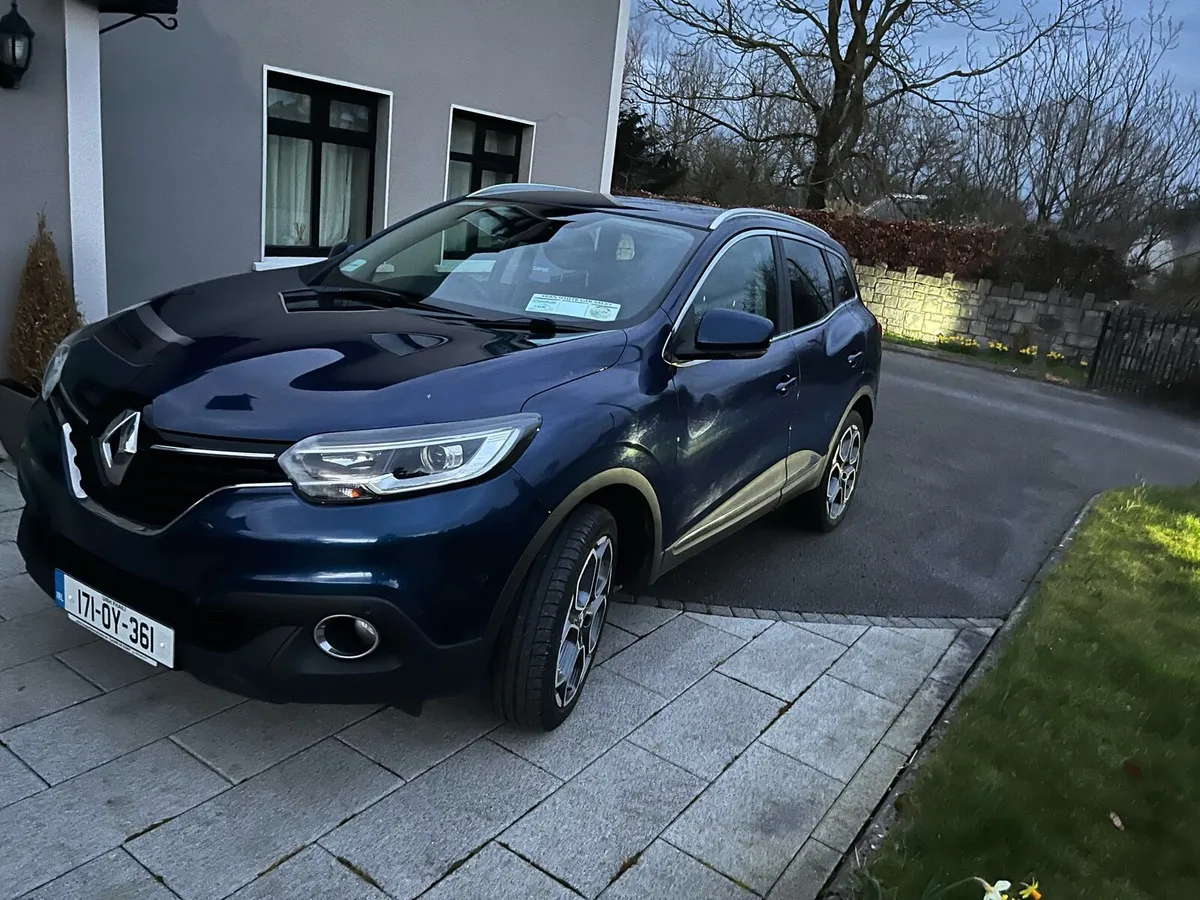 Car - Image 1