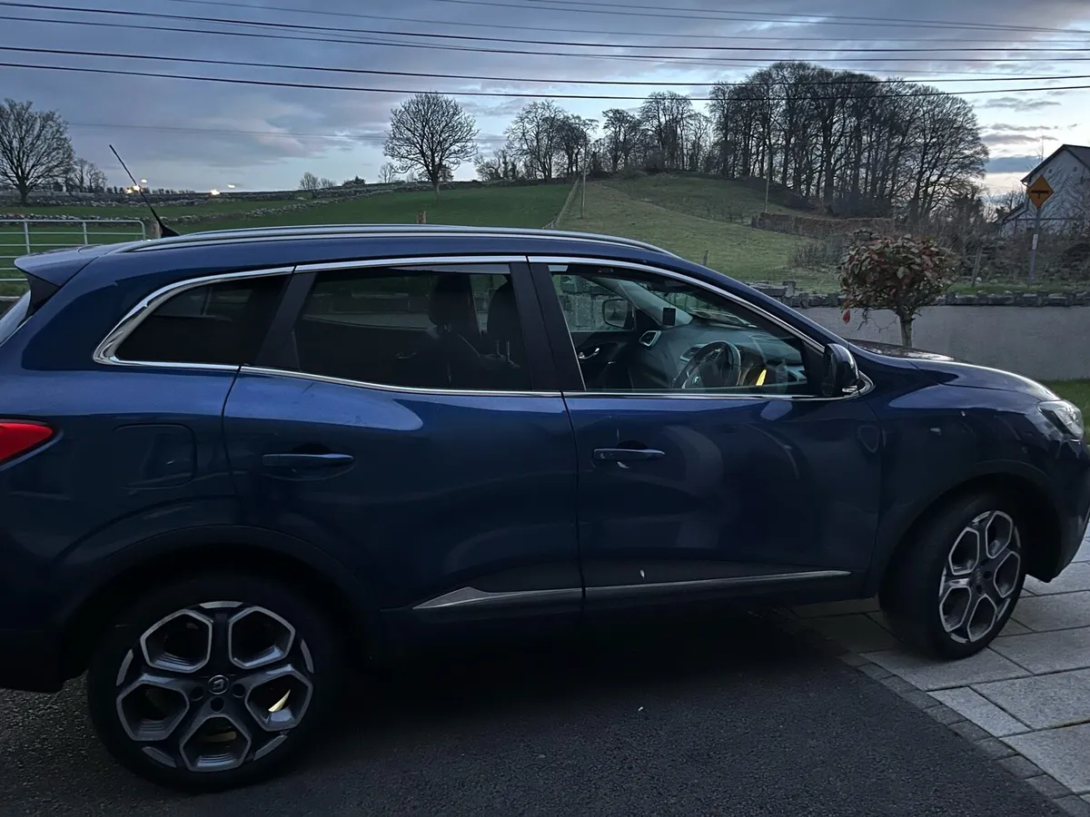 Car - Image 4